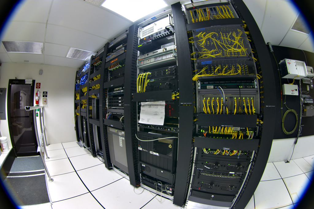 Server Room & Data Center Cabling